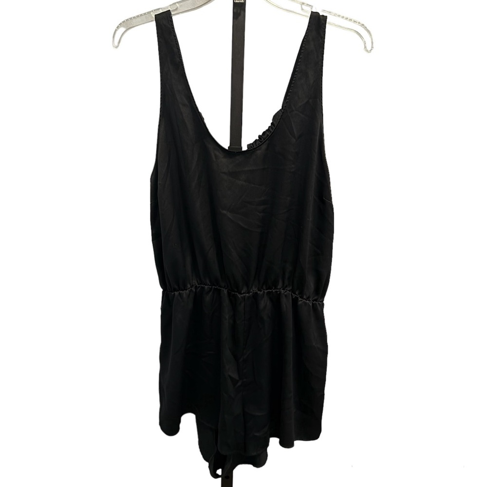 Victoria's Secret Black Romper Pajamas Lingerie, size Large
